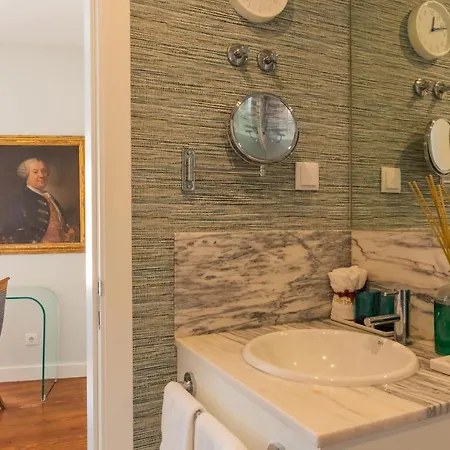 Luxurious, Private Garden And Heated Swimming Pool By Courtesy Morning Appartement Lisboa