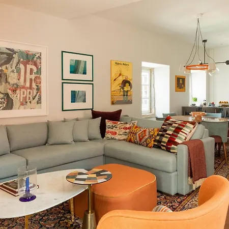 Apartment Luxurious, Private Garden And Heated Swimming Pool By Courtesy Morning
