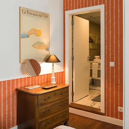Luxurious, Private Garden And Heated Swimming Pool By Courtesy Morning Lisboa