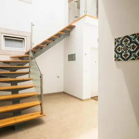 Apartment Luxurious, Private Garden And Heated Swimming Pool By Courtesy Morning